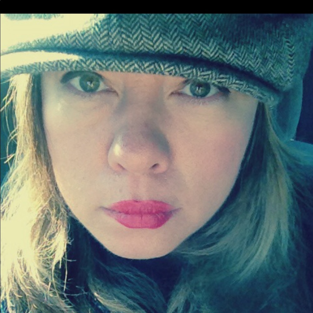 Meet your Posher, Cristina